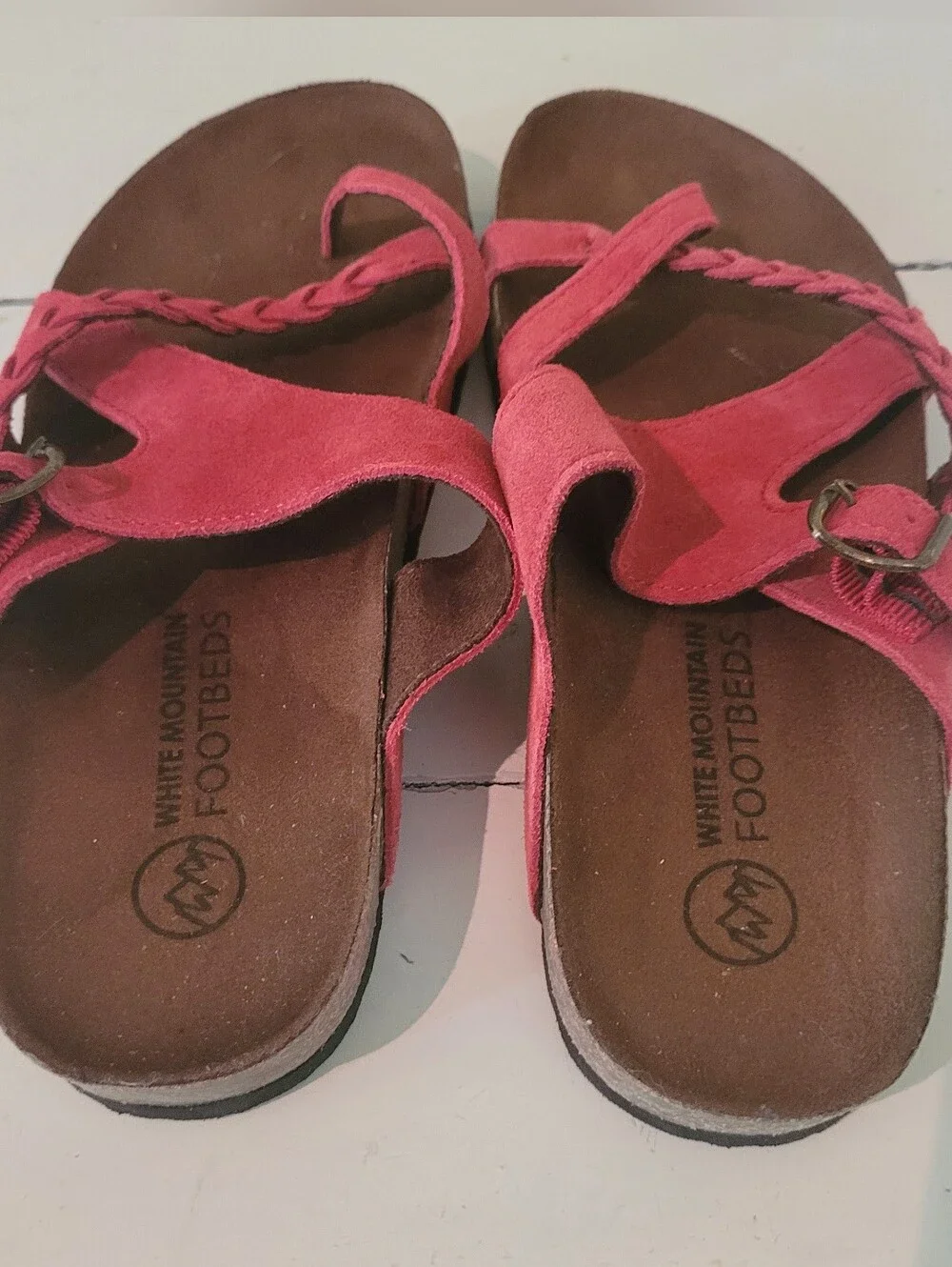 White Mountain Suede Sandal - Perfect Condition!